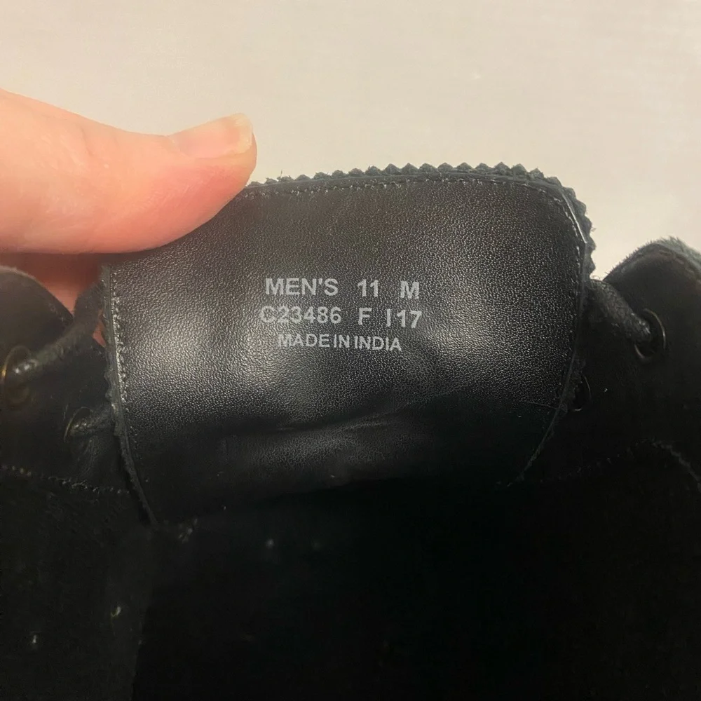 Cole Haan Black Men’s Chukka Wingtip Lace-Up Boots